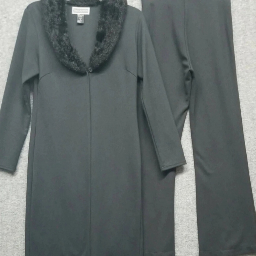 Indications Pantsuit Women's Size Small Black Duster Pants Set Faux Fur Collar